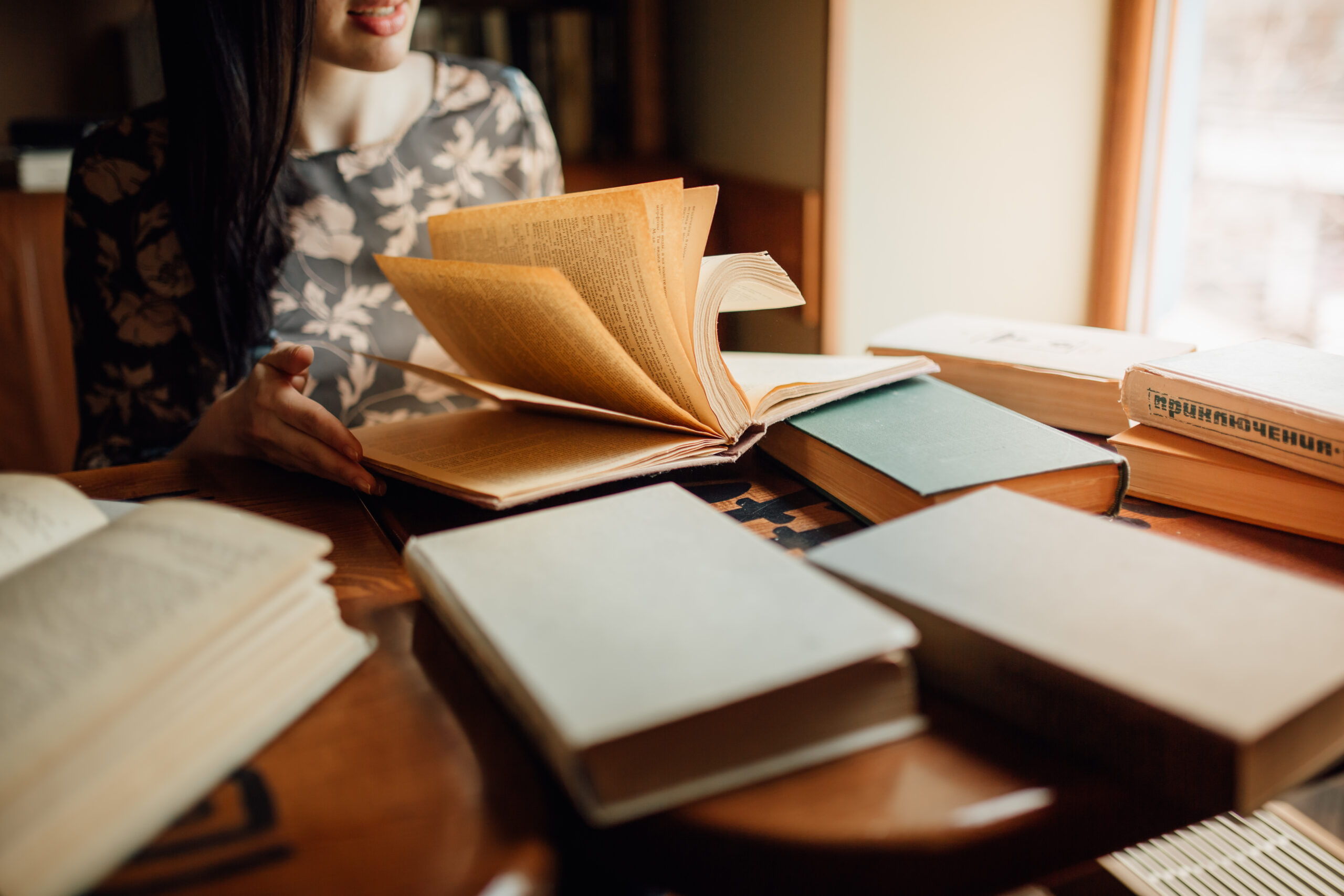 Books Students Should Read To Improve Critical Thinking Skills