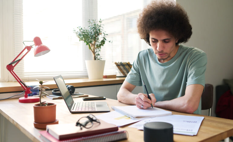 Easy Study Hacks To Learn Faster And Stay Focused