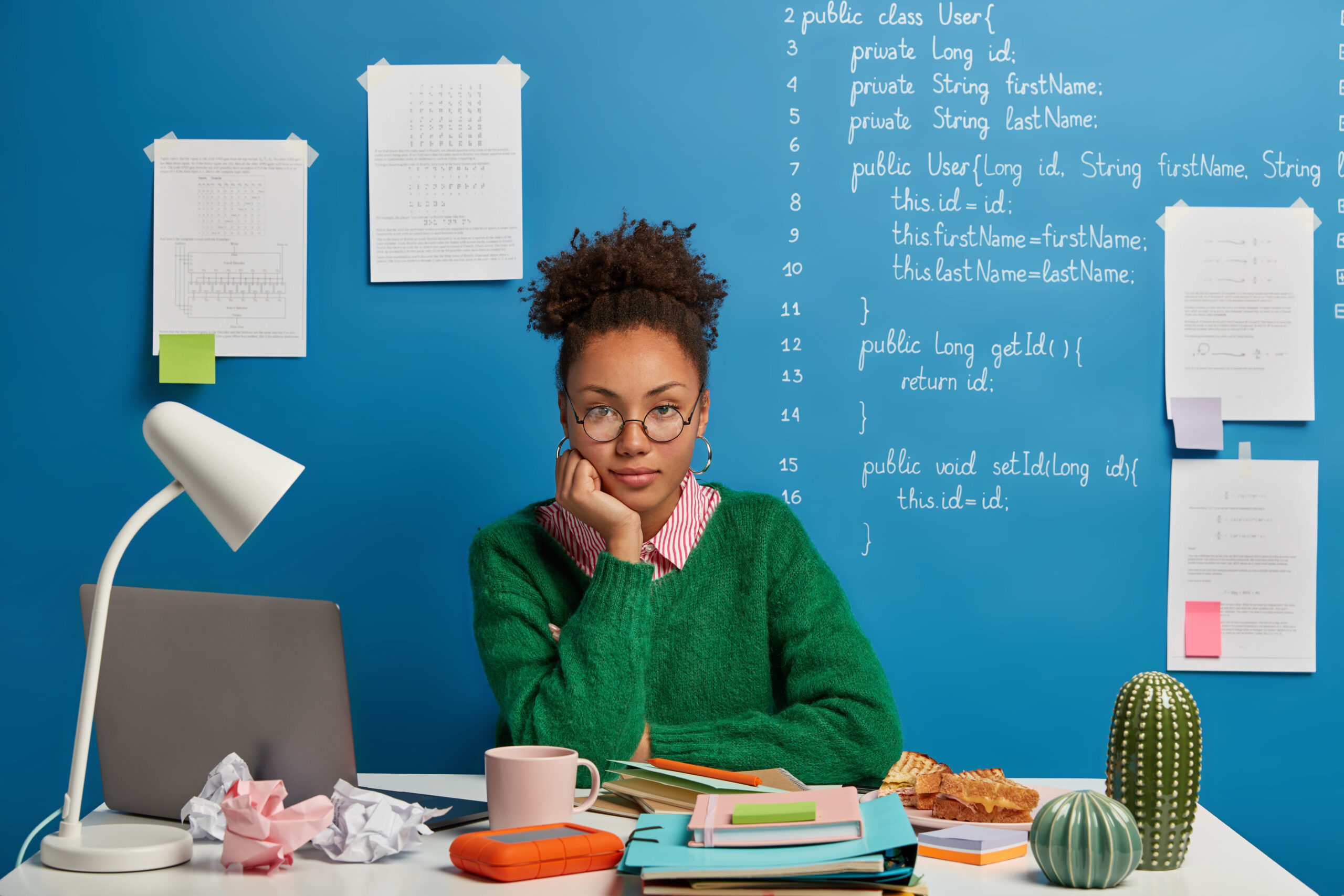 How To Stay Focused On Career Goals Without Distraction